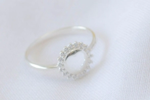 FF-0028 Sobre especial anillo CIRCULO CUBIC CORAZON CALADO