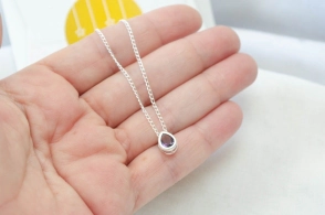 FF-0033 SOBRE Cadena 45cm+gota cubic LILA