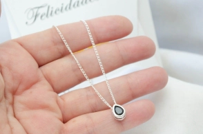 FF-0033 SOBRE Cadena 45cm+gota cubic NEGRO