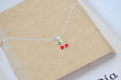 FF-0057 SOBRE Cadena 40CM+dije cereza