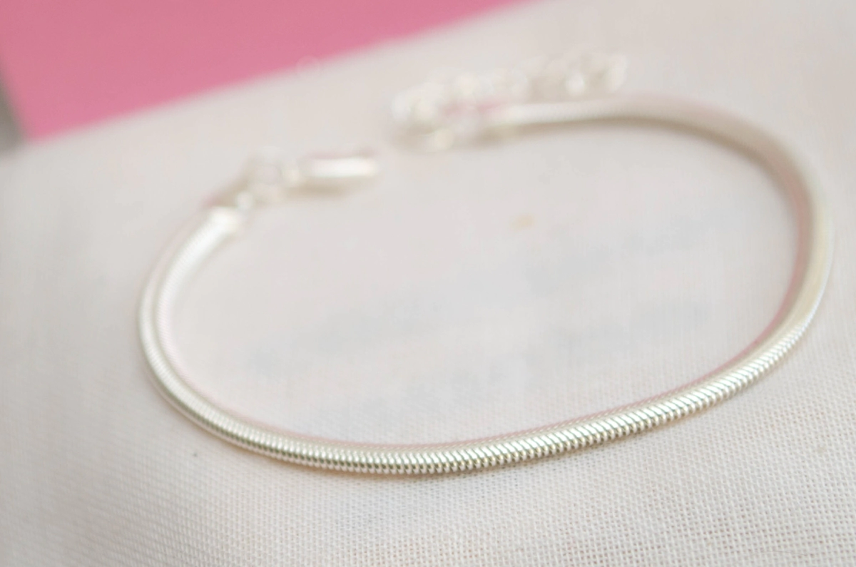 FF-0076 SOBRE Pulsera bolas CLAPTON plana