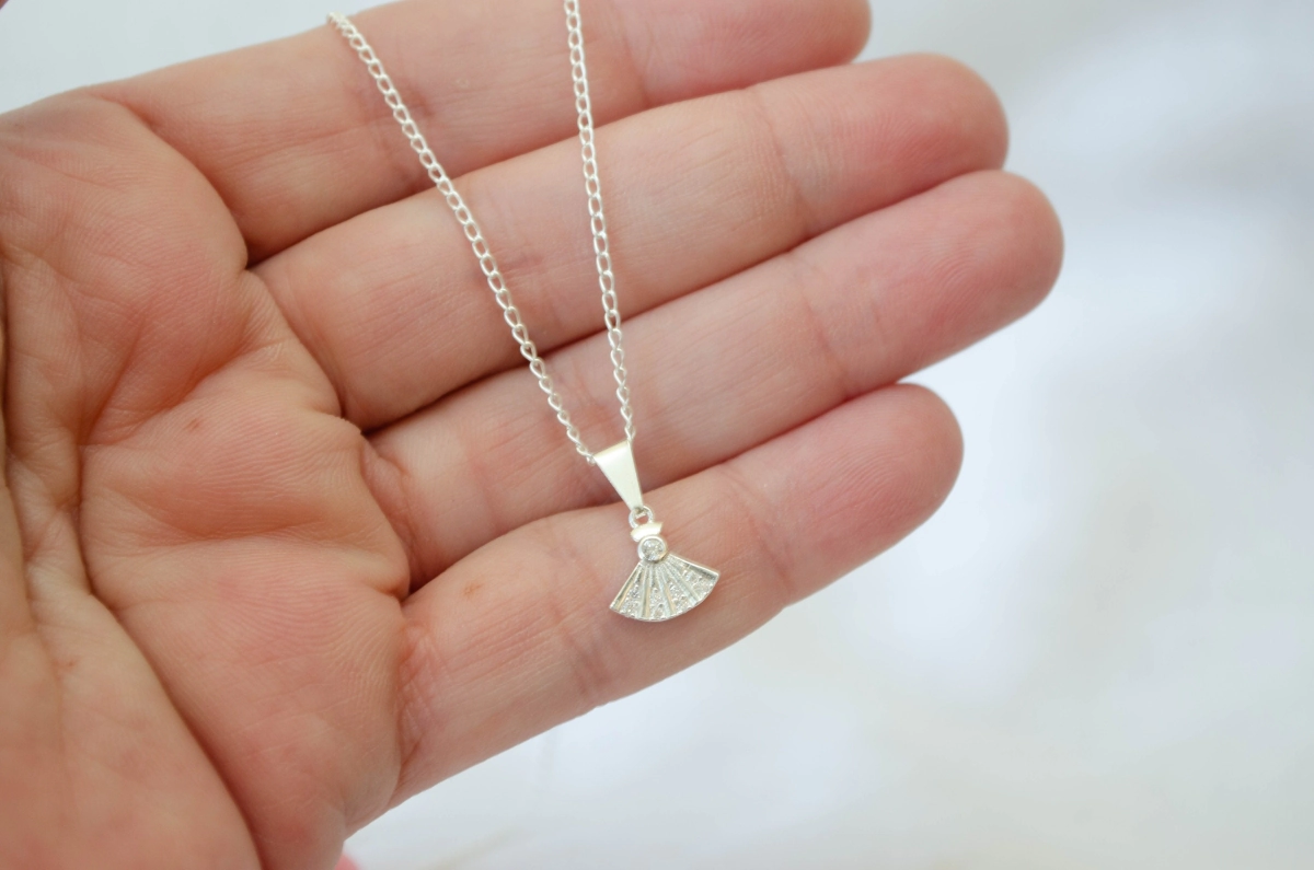 FF-0063 SOBRE Cadena 45 cm+ abanico