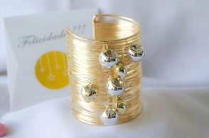 FF-0110 SOBRE pulseras DORADAS esclavas unicas dijes corazones cerezas