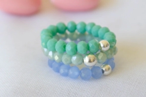 FF-0121 Sobre pack x3 anillos elastizados cristales CELESTES VERDES