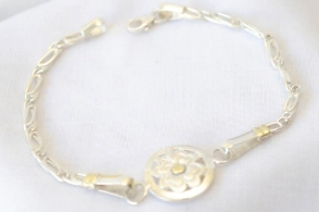 FF-0133 SOBRE Pulsera JULIANA CON centro FLOR GRANDE