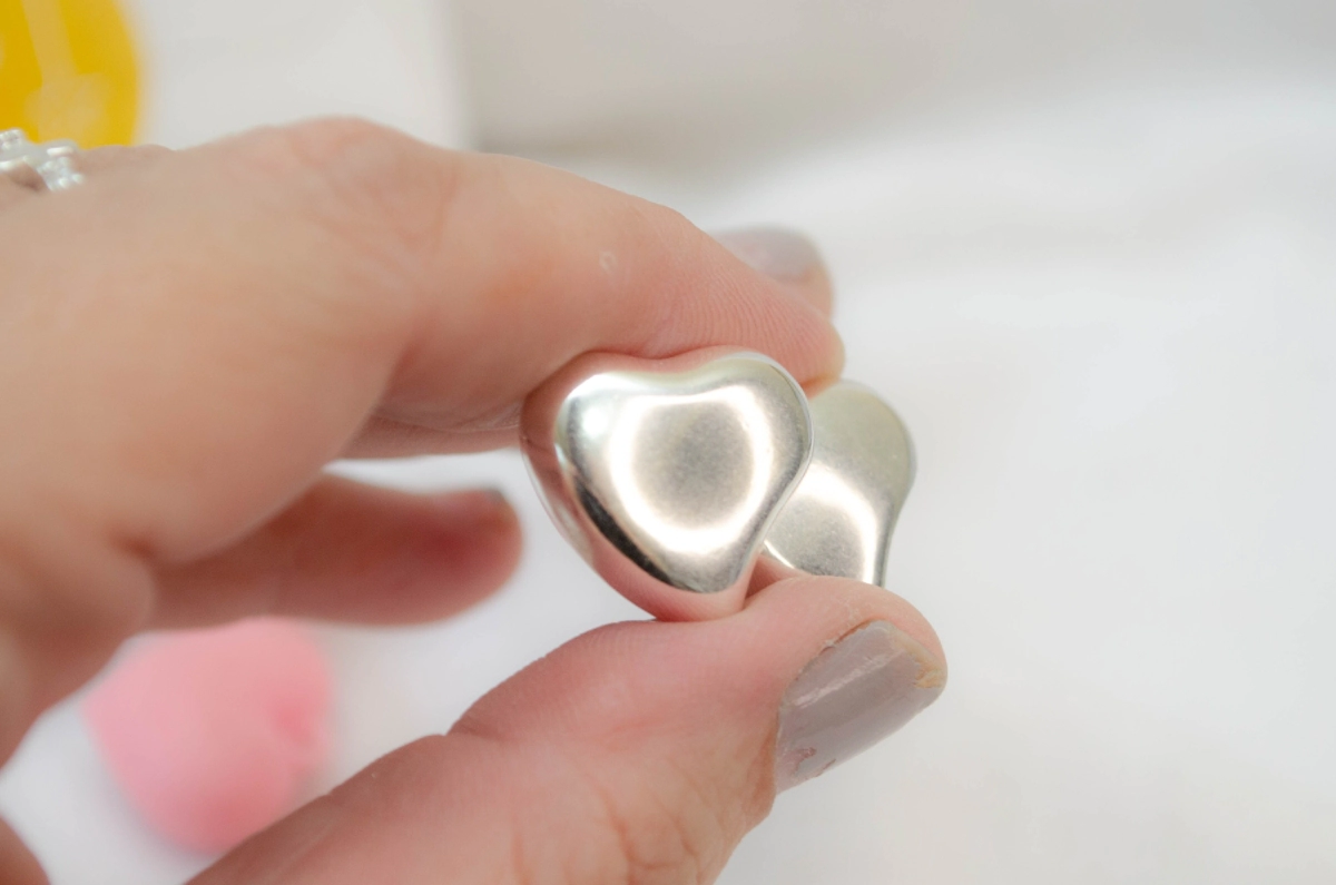 L-AR1032 Aros corazones xl inflados pasantes