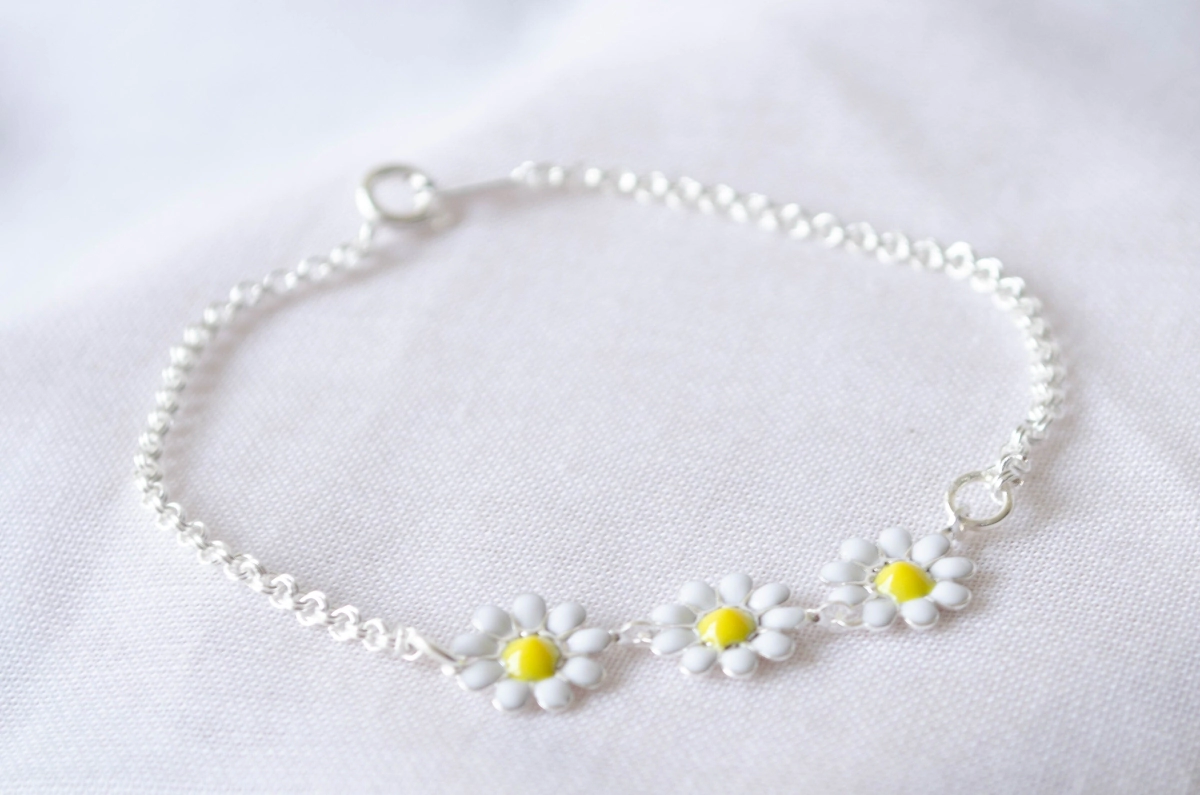 L-PU0147 Pulsera 3 margaritas