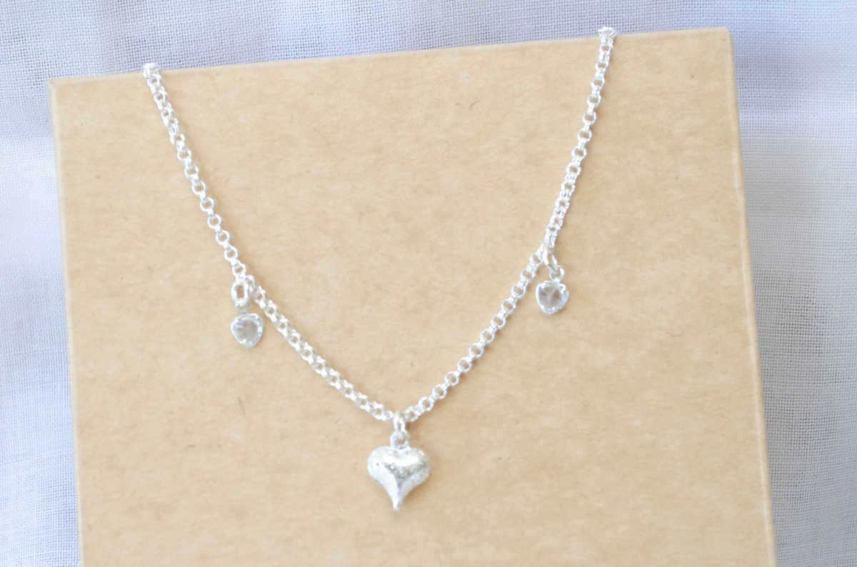L-CA0347 Cadena con corazones 50cm