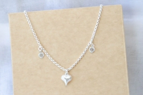 L-CA0347 Cadena con corazones 50cm