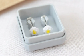 ABRI1509 Aros abridores flor relieve BLANCAS 