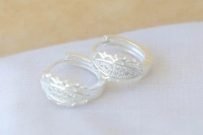 L-ARB0001 Aros huggies brillo centro detalle