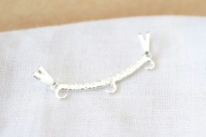 L-DI0003 Dije percha 3 lugares