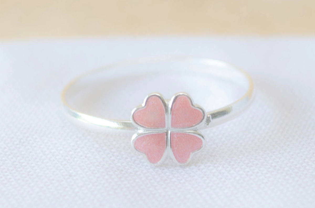 L-ANn0001 ANILLO NENA trebol rosa