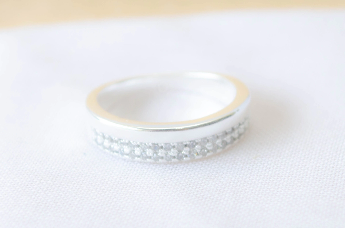 L-AN0176 Anillo tipo medio sin fin doble