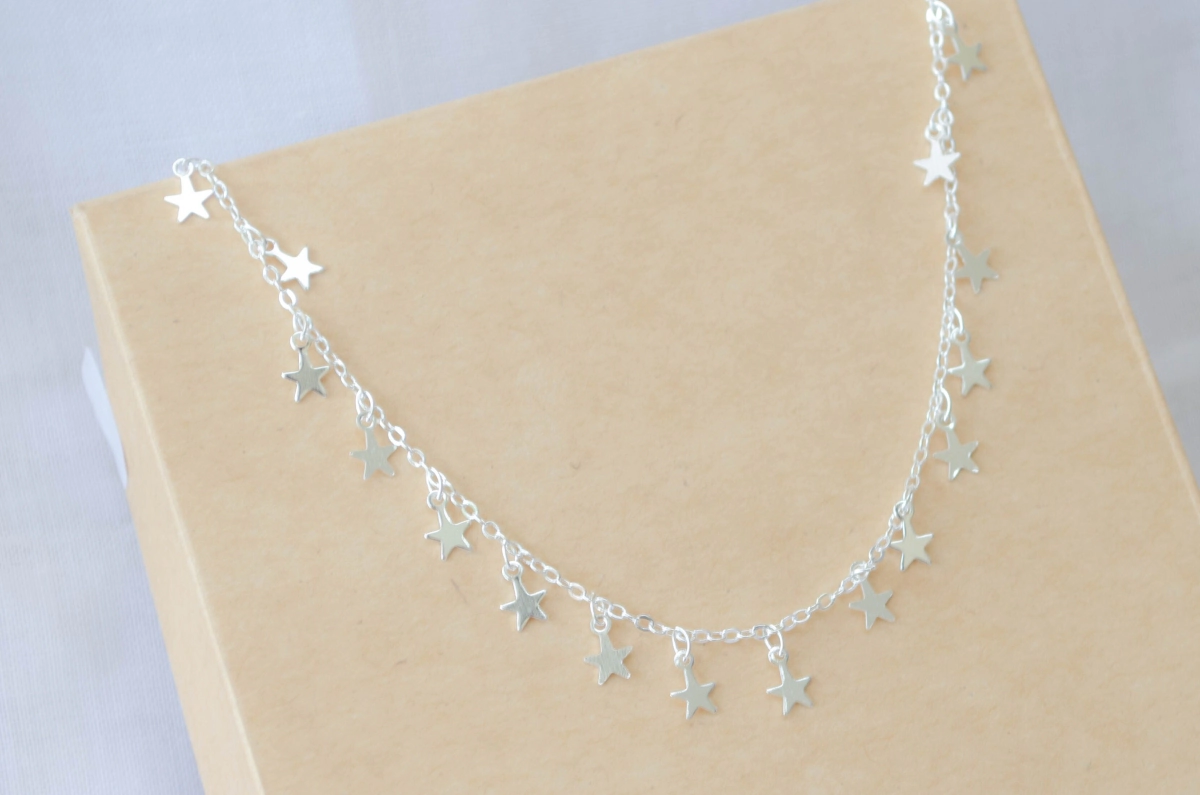 L-CA0354 Choker estrellitas