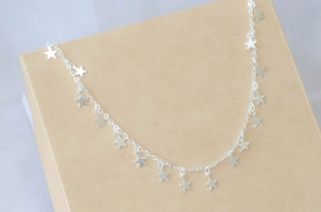 L-CA0354 Choker estrellitas