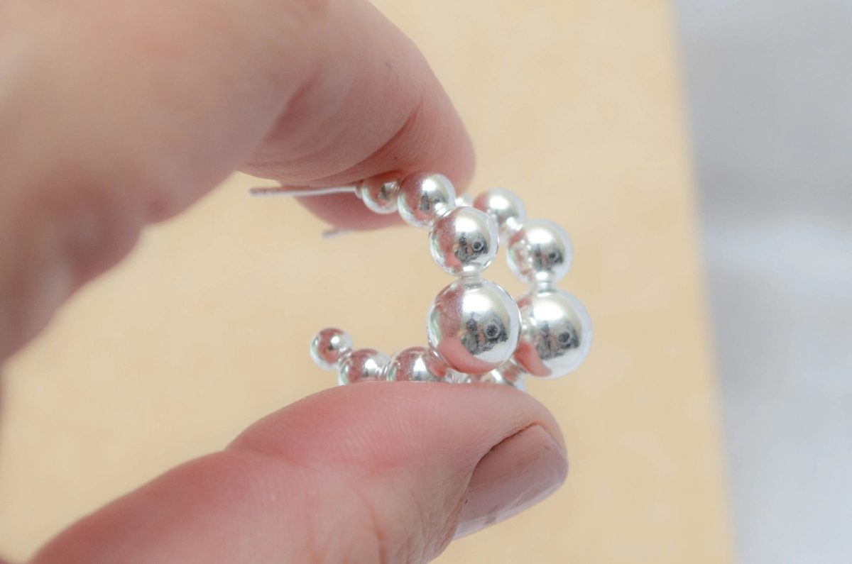 L-AR0104 Aros argollas bolitas pasantes