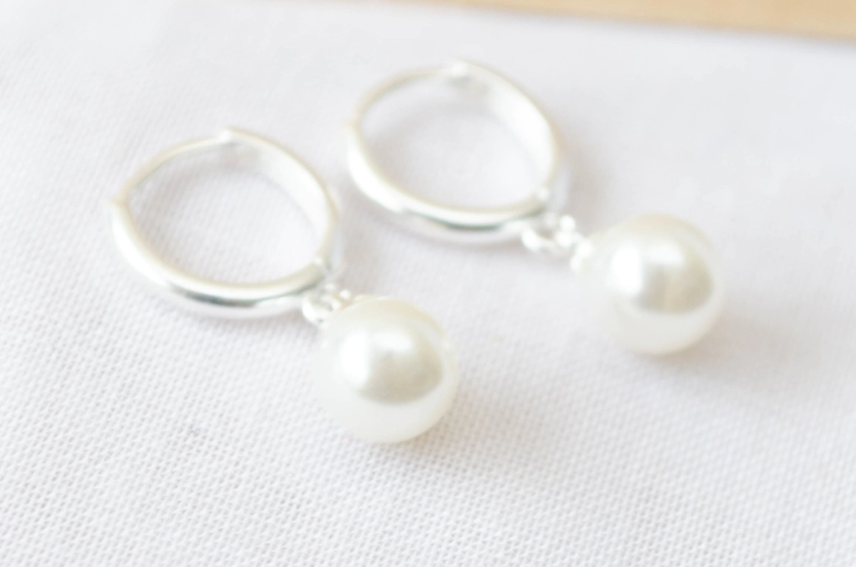 L-AR1081 Aros argollas perla