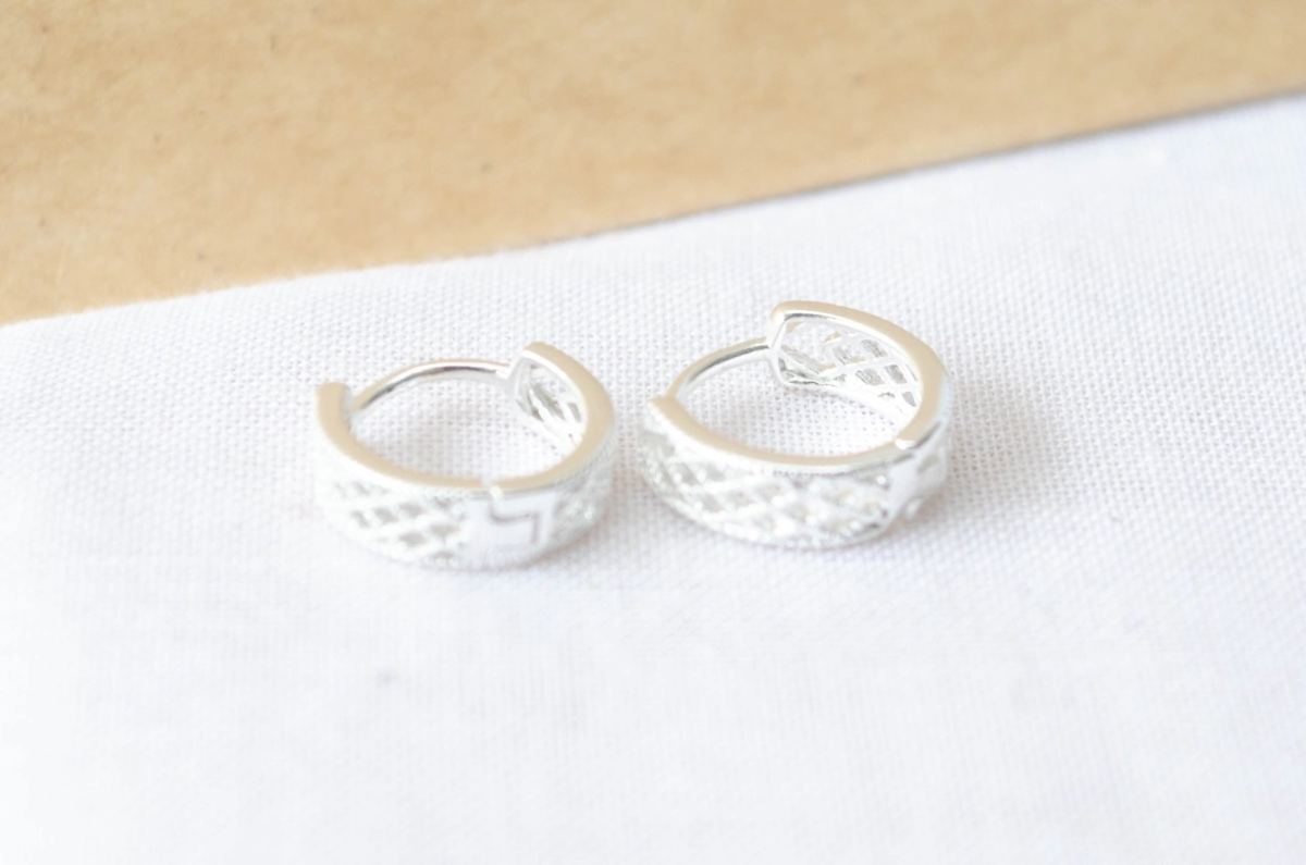 L-ARC0011 Aros cubanos rombos lineas finas