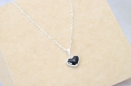 L-CA0359 Cadena 40 + corazon cubic negro