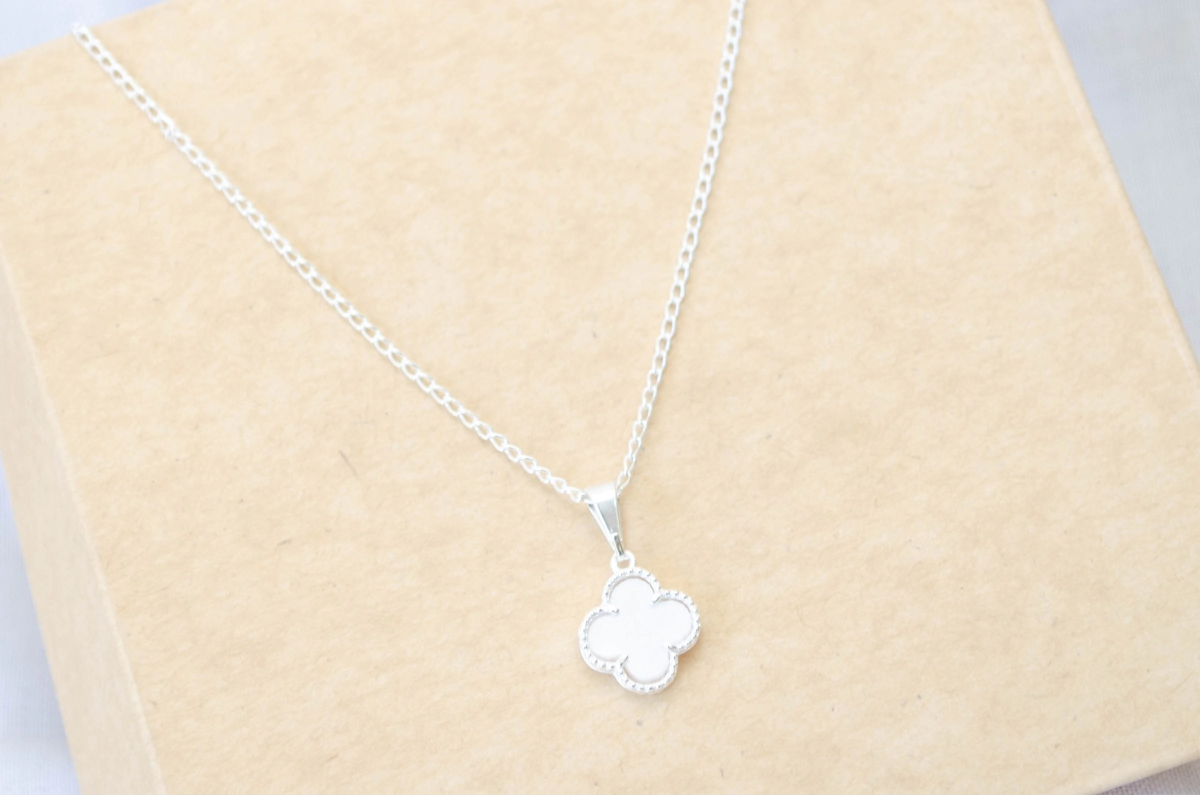 L-CA0360 Cadena 45 cm + trebol CELESTE