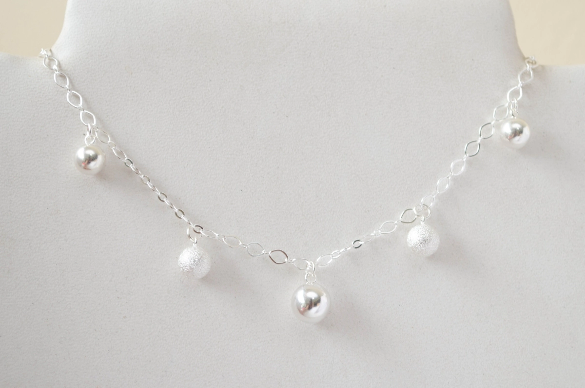 L-CA0362 Choker con 5 bolas