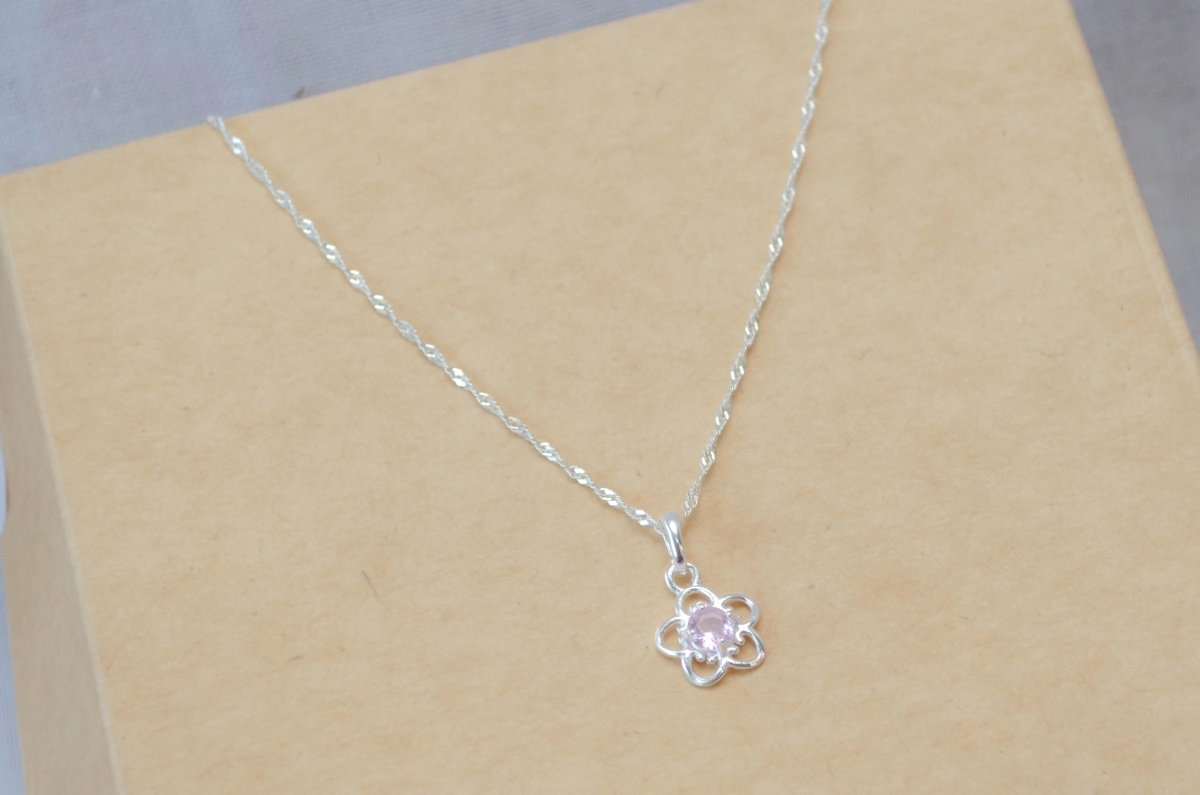 CA0001 Cadena 40+ flor cubic rosa