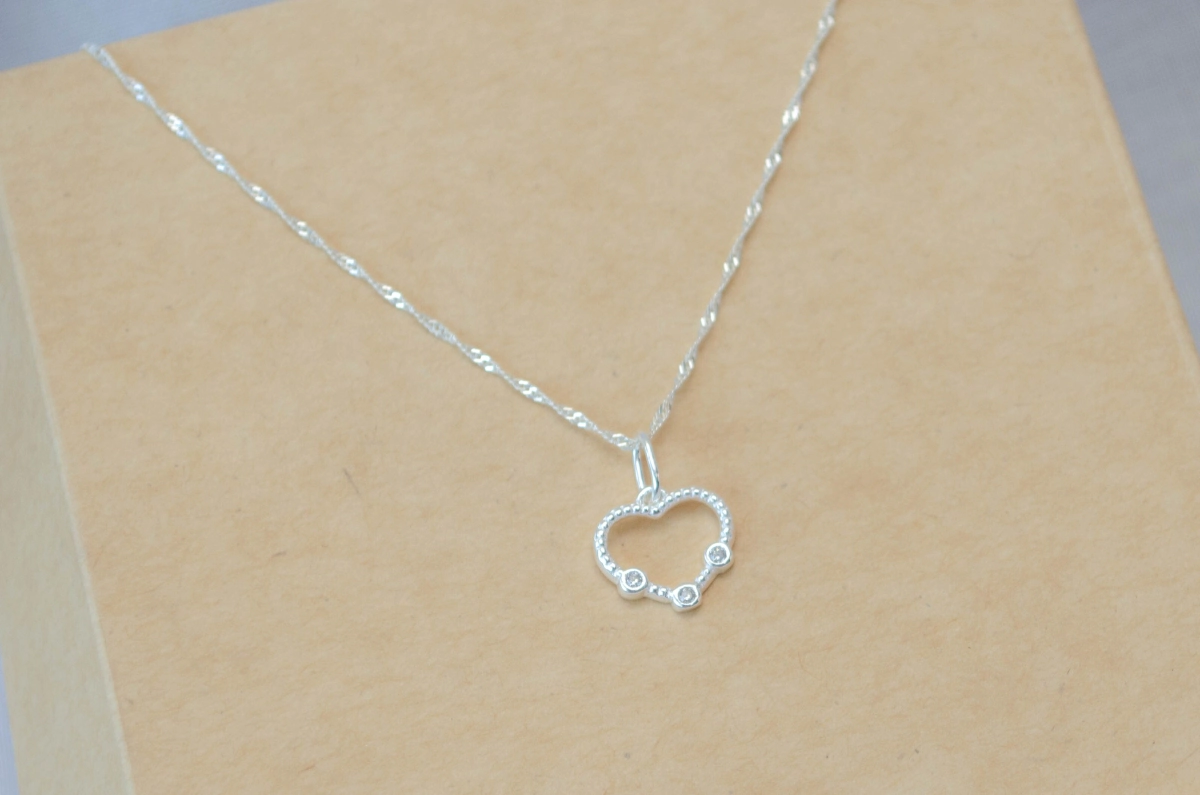 CA0005 Cadena 40+corazon cubics TRANSPARENTE