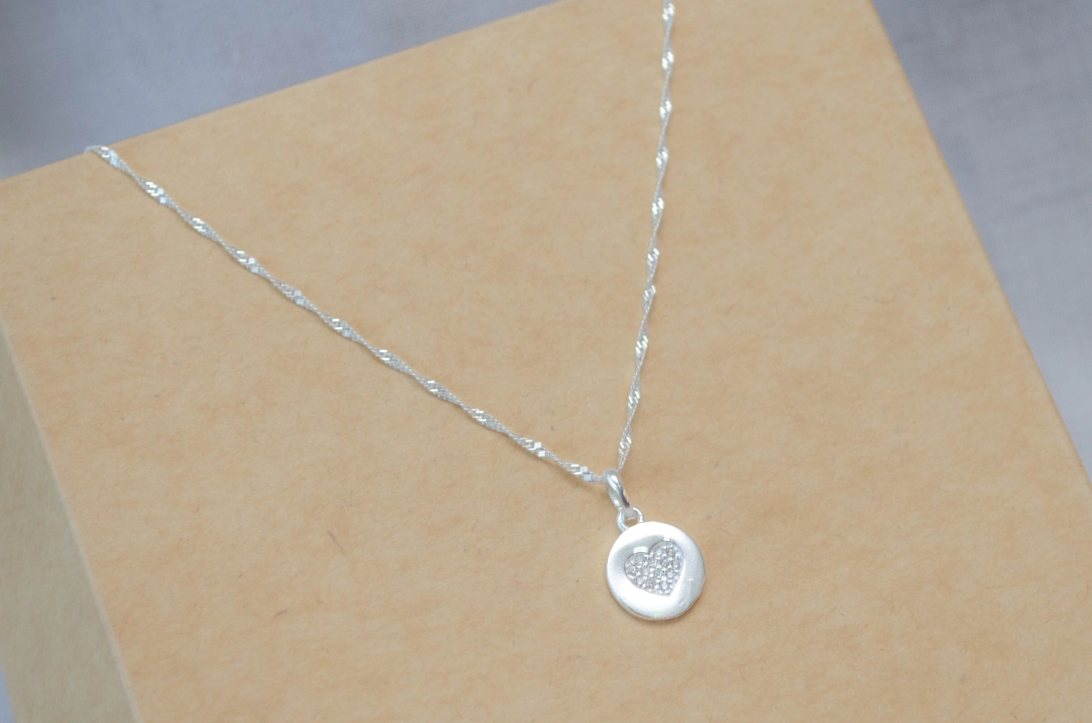 CA0007 Cadena 45+ circulo corazon TRANSPARENTE