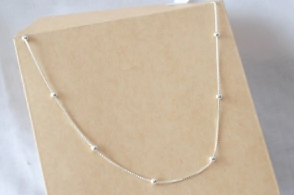 CA0019 Cadena 45 cm box con bolitas