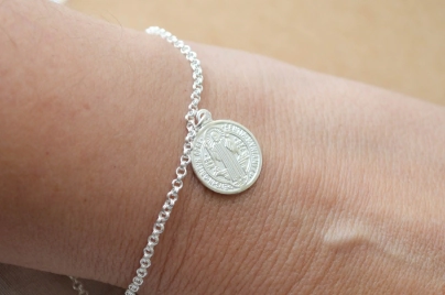 L-PU0191 Pulsera con dije San Benito centro