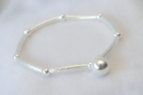 L-PU0198 Pulsera elastizada con bolitas