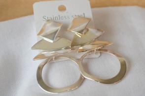 ABA0010 Aros pasantes colgantes circulos  triangulos 