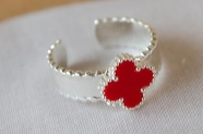 ABAN0007 Anillo flor trebol ROJO 