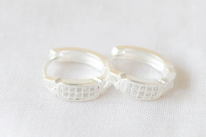 L-ARB0010 Huggies  brillos 1.5cm 