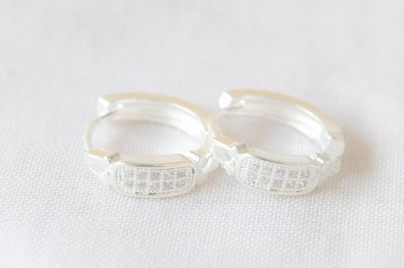 L-ARB0010 Huggies  brillos 1.5cm 