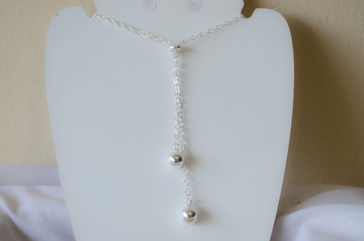 L-CA0371 Corbatero 80 cm bolitas 8mm