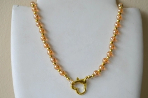F-CA0008 Colgante perlas vidrio champagne dorado