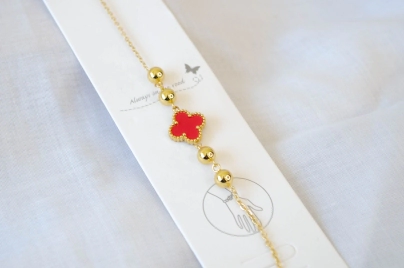ADP0003 Pulsera  trebol bolitas ROJO