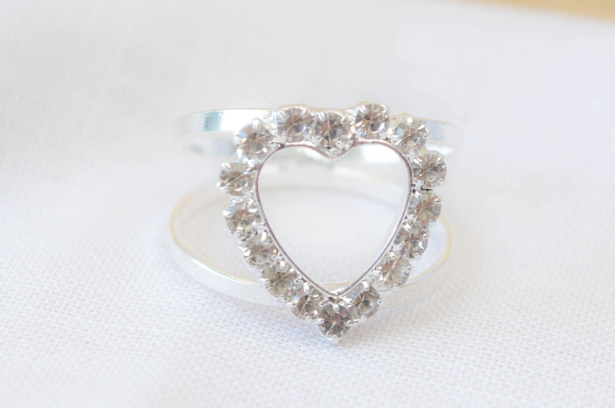 L-AN0177 Anillo coraz�n cubics TRANSPARENTE