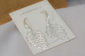 L-AR1199 aros hojas caladas