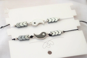 AMI0027 PACKX2 pulseras ying yang