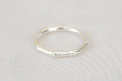 ABAN0015 Anillo octogonal