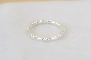 ABAN0017 Anillo tubo bolita