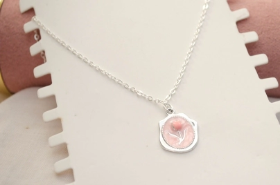 ABC0023 Cadena 50cm con dije medalla rosa