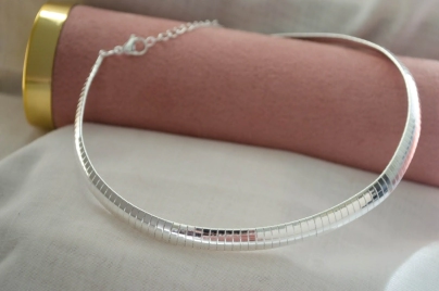 ABC0024 ChOKer semirigido