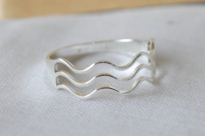 ABAN0036 Anillo ondas