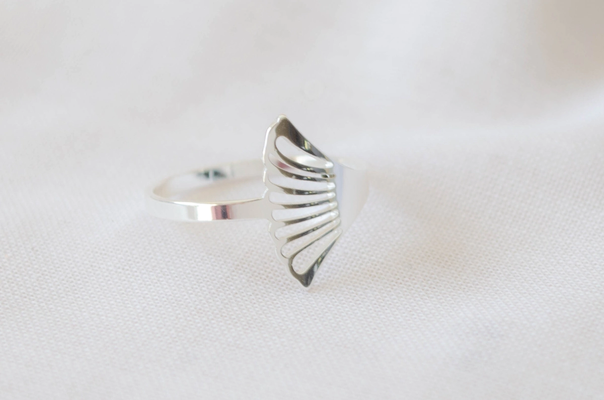 ABAN0056 Anillo Ala