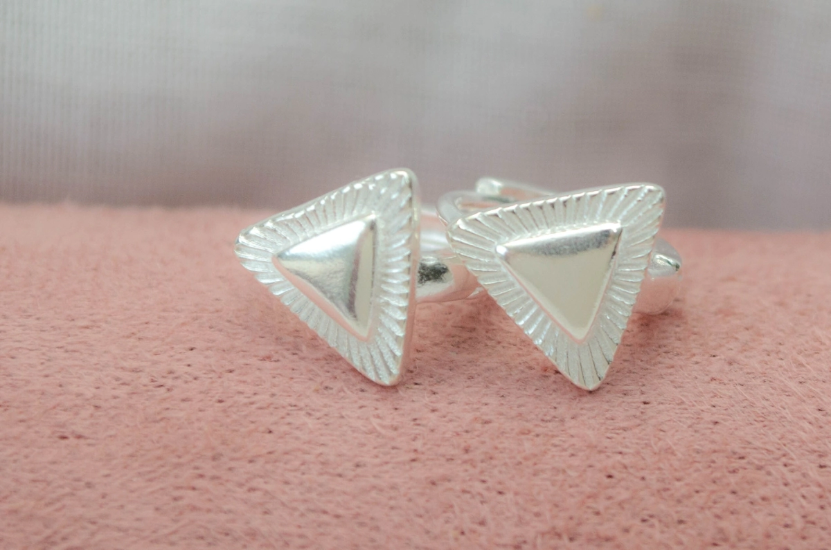 L-ARC0044 Aros cubanos triangulos