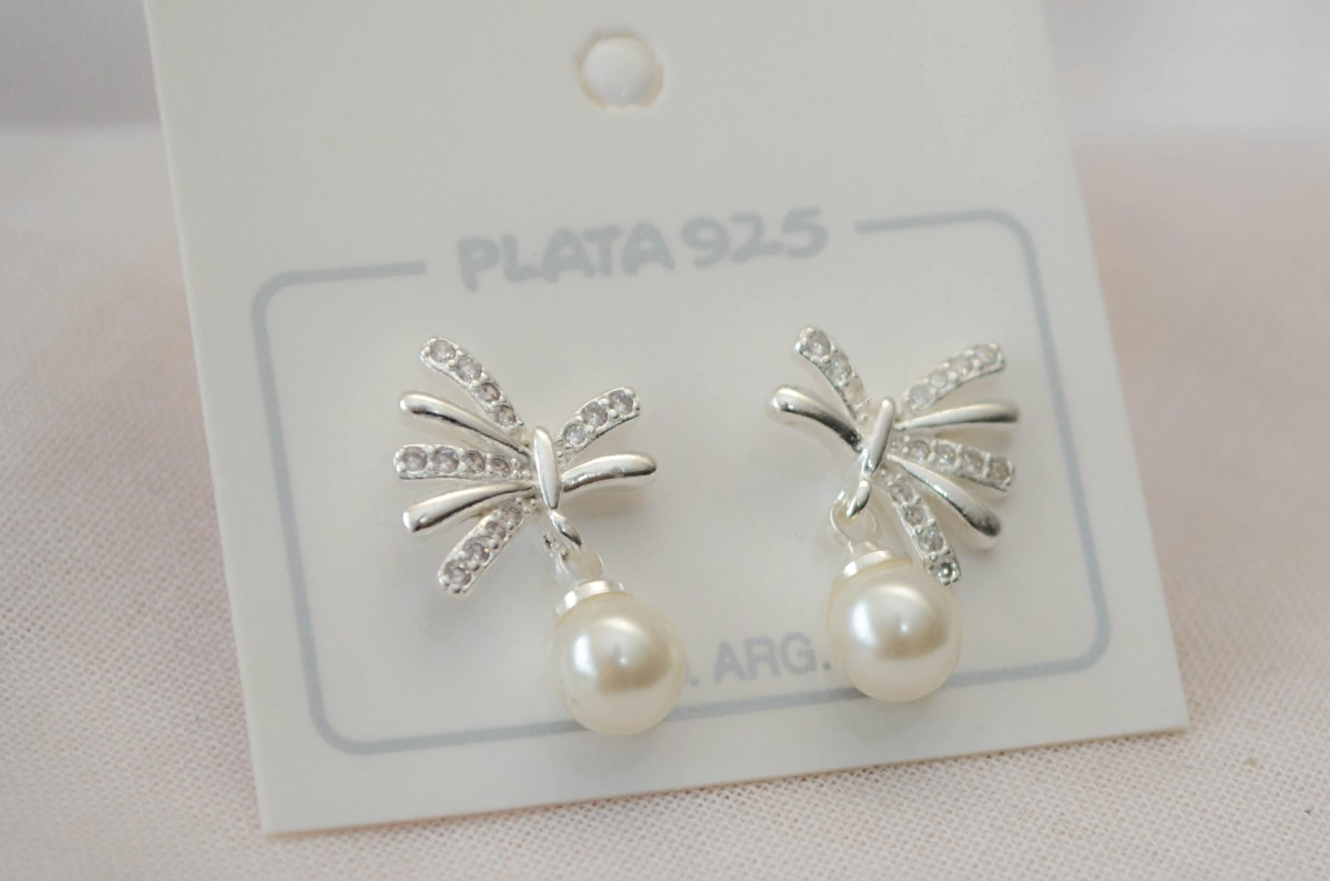 L-AR1216 Aros pasantes hojitas brillos perla colgante